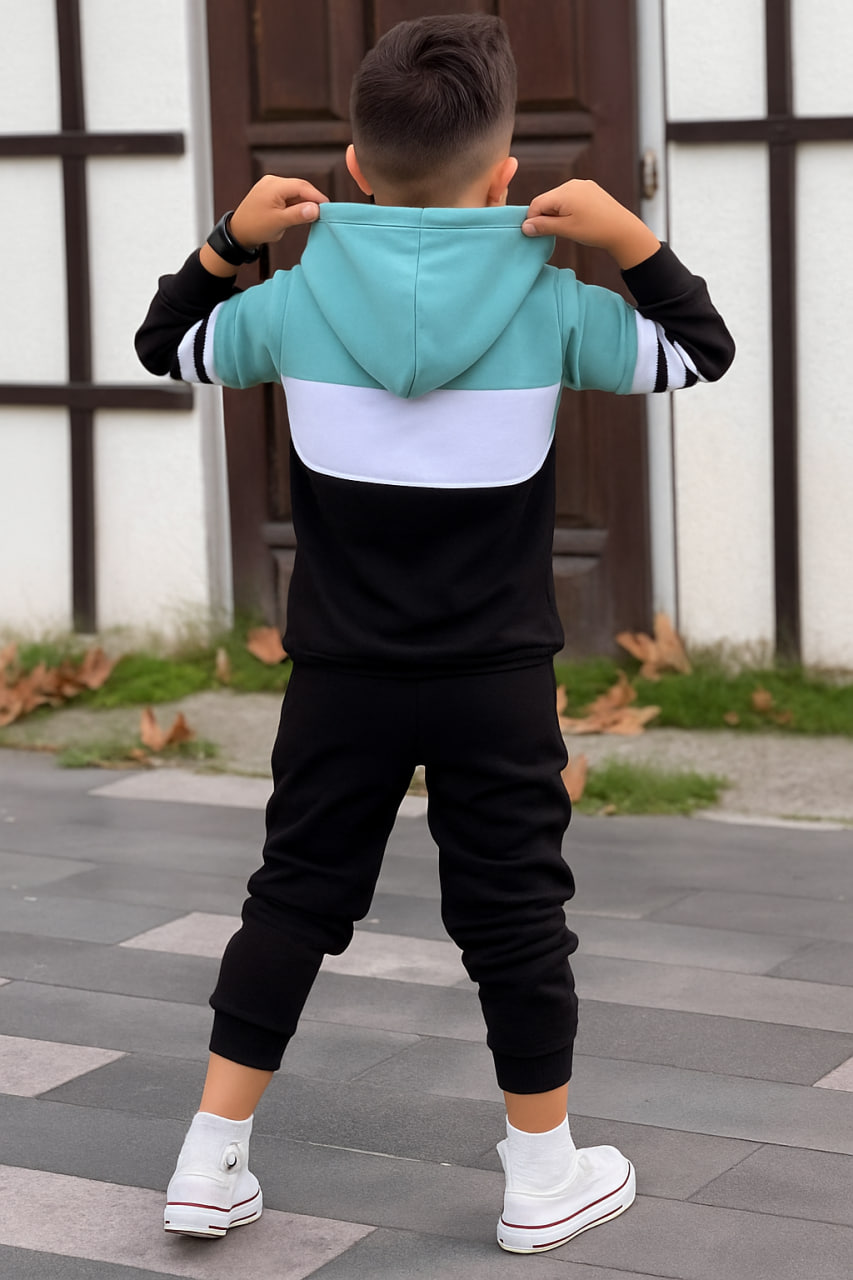 Костюм Adidas